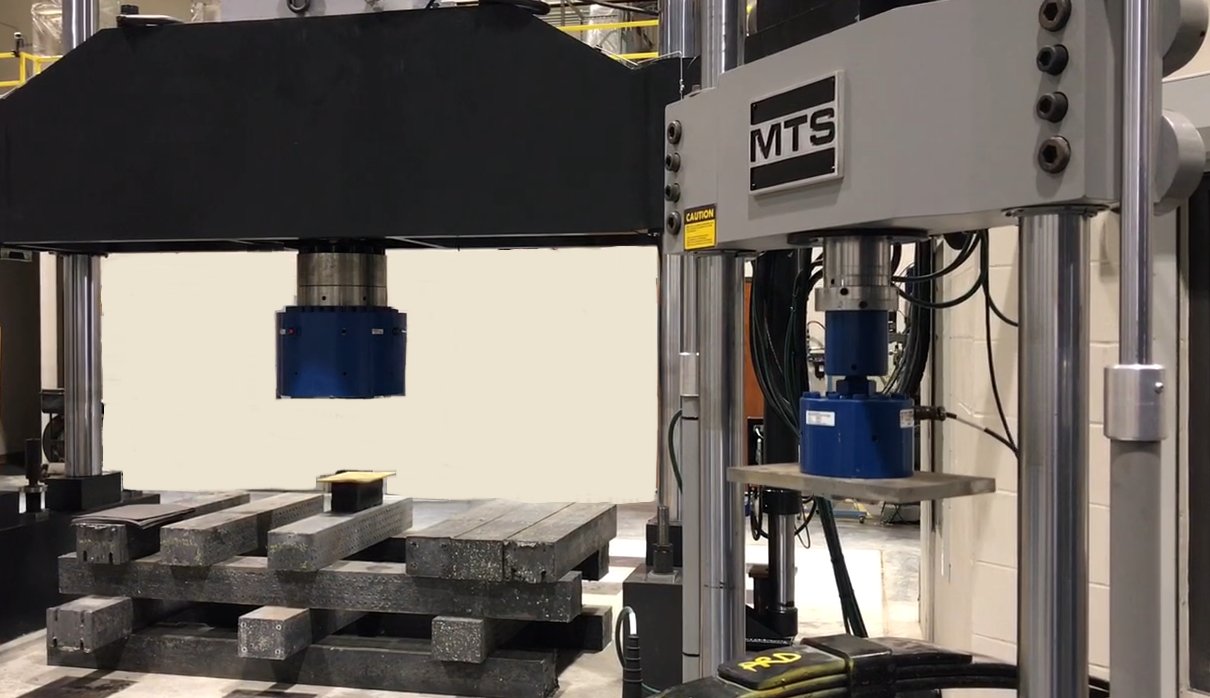 Large servo-hydraulic test machine